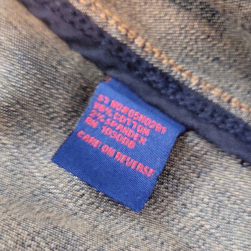 Yuka Jeans Women's Denim Jacket - Picture 8 of 10